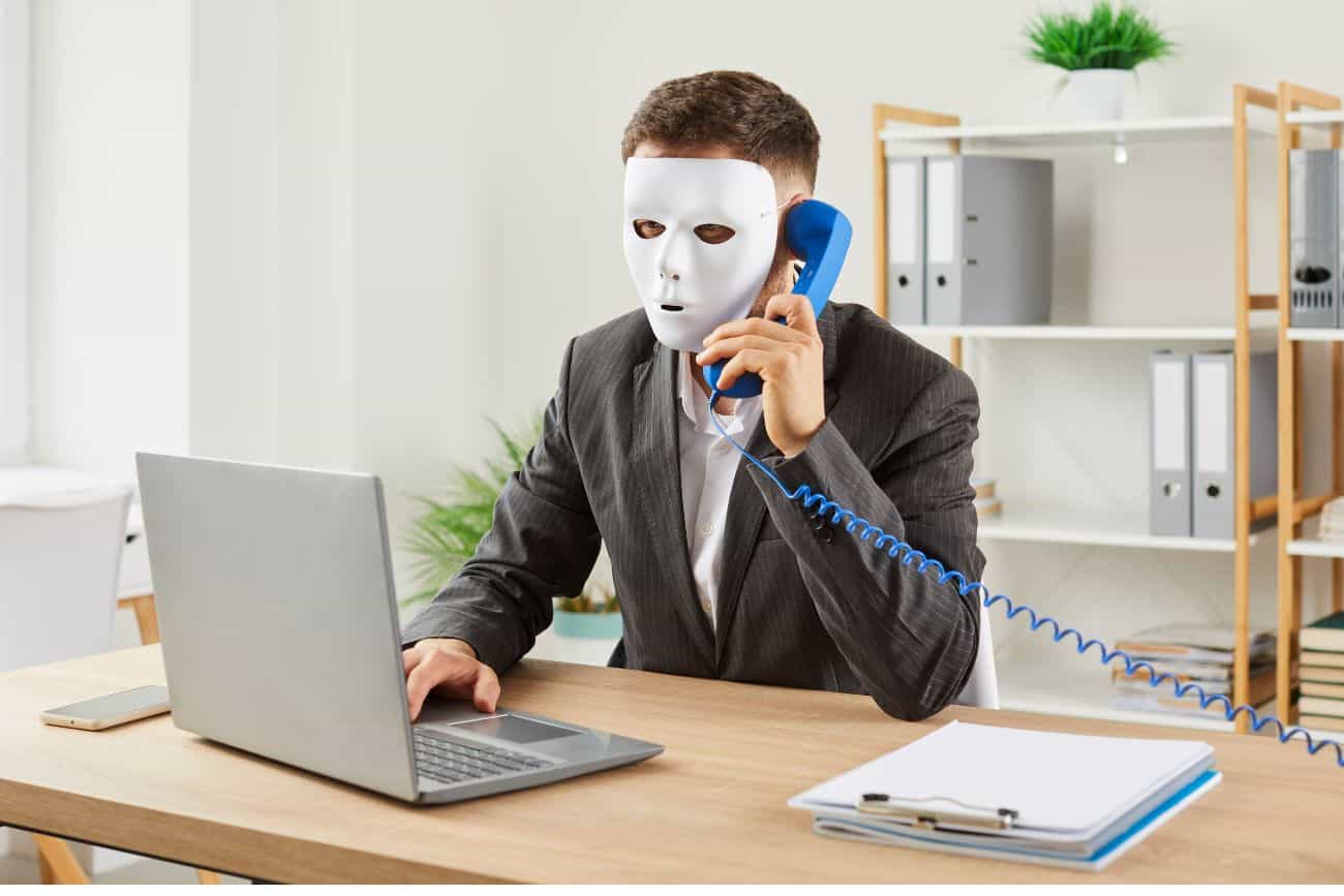 Intermedierea imobiliară - Ce este și de ce stârnește controverse