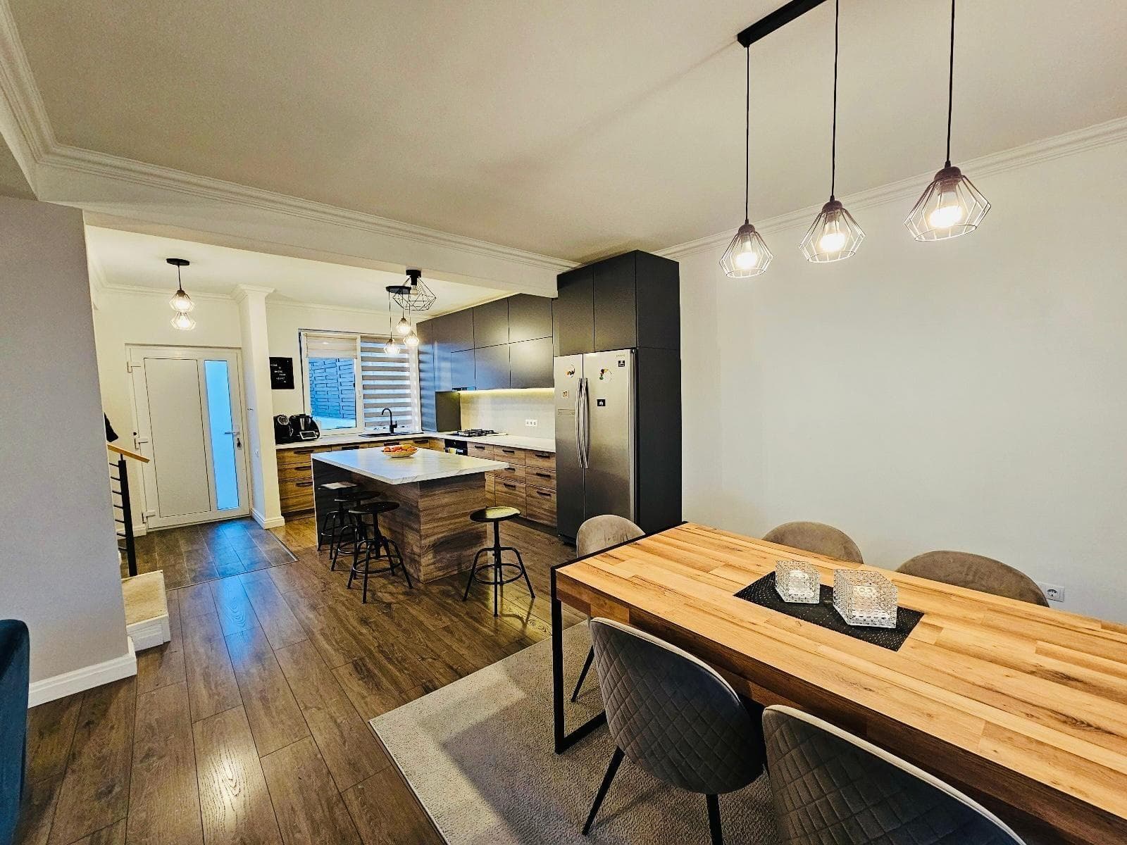 Inchiriez casa complet mobilata cartier Voronet Cluj Napoca