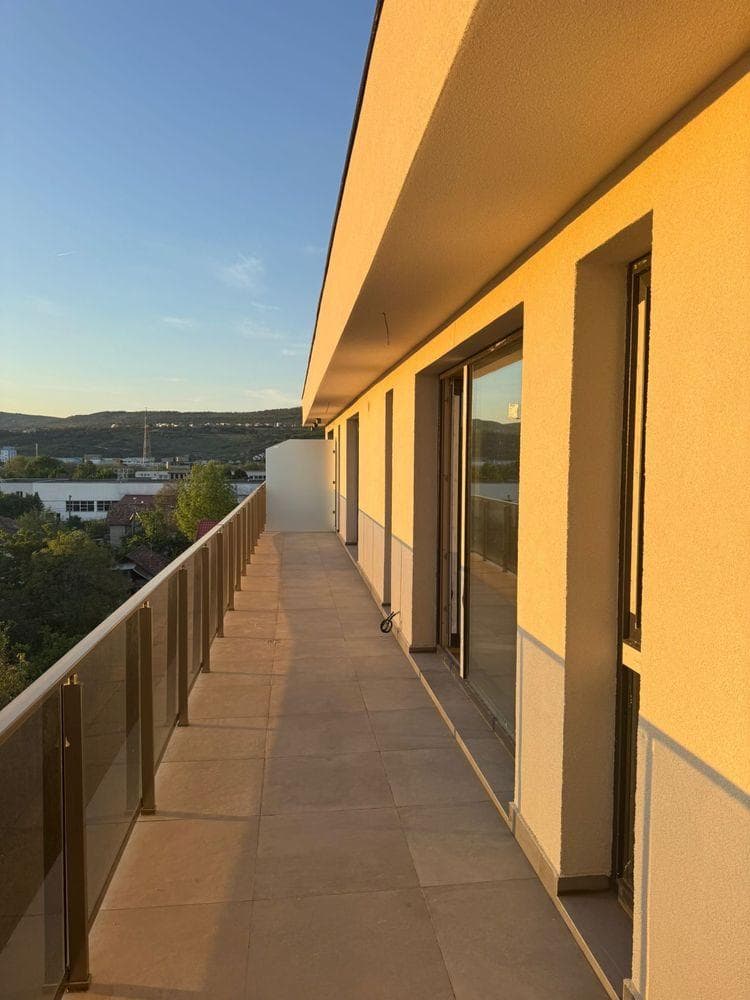 Vand apartament cu  3 camere  Marasti zona Fabricii - imagine 1