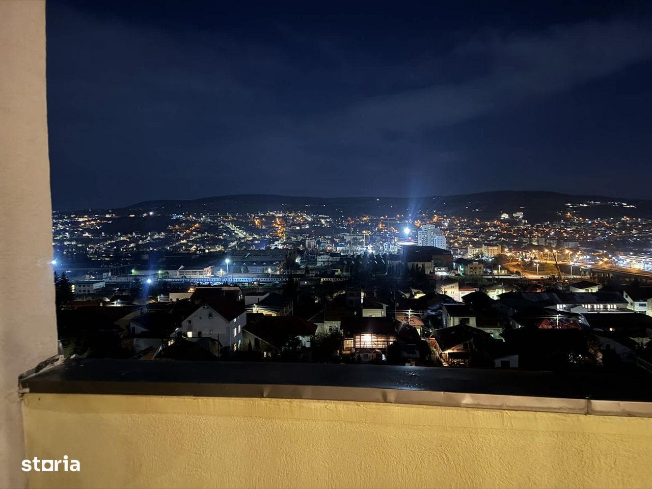 Apartament 56mp+17mp terasa+ parcare subterana Gruia - imagine 1