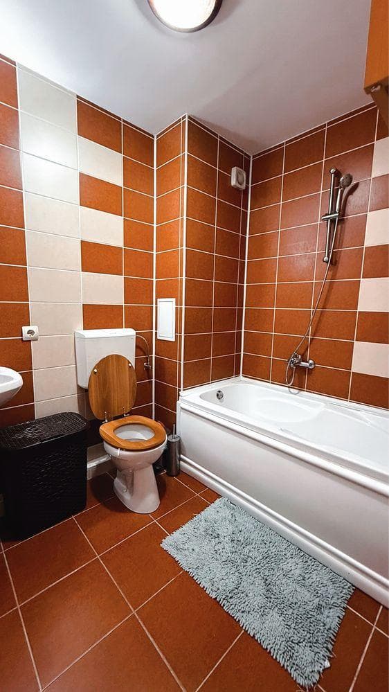 Apartament spațios 45 mp, aproape de centru - imagine 1