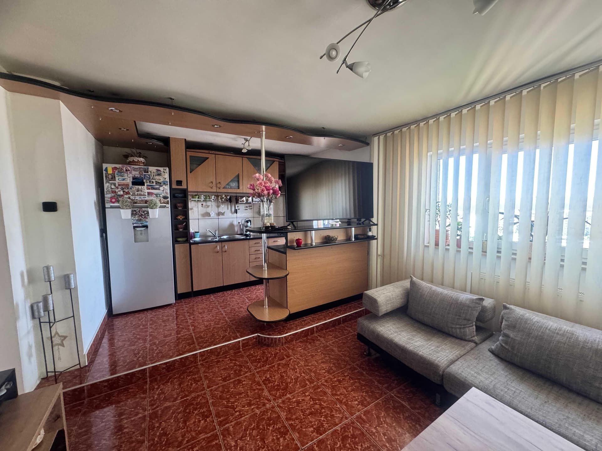 Apartament 3 camere - Manastur/La terenuri-finisat/mobilat/utilat - imagine 1