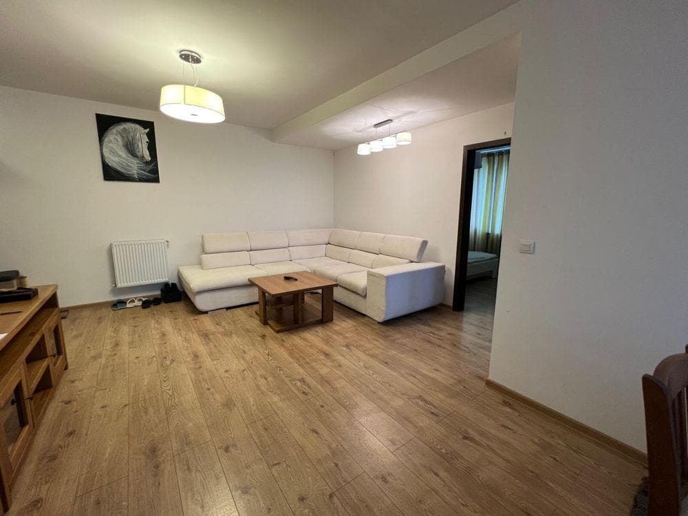 Închiriez apartament 3 camere - imagine 1