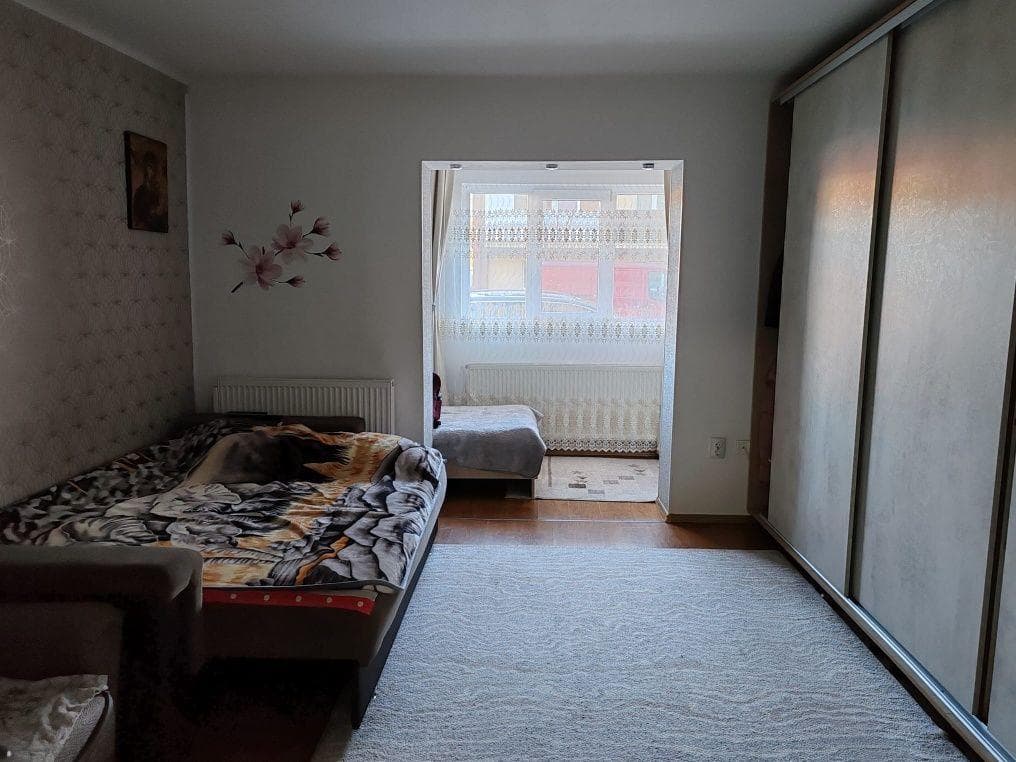 Vand apartament zona iris - imagine 1