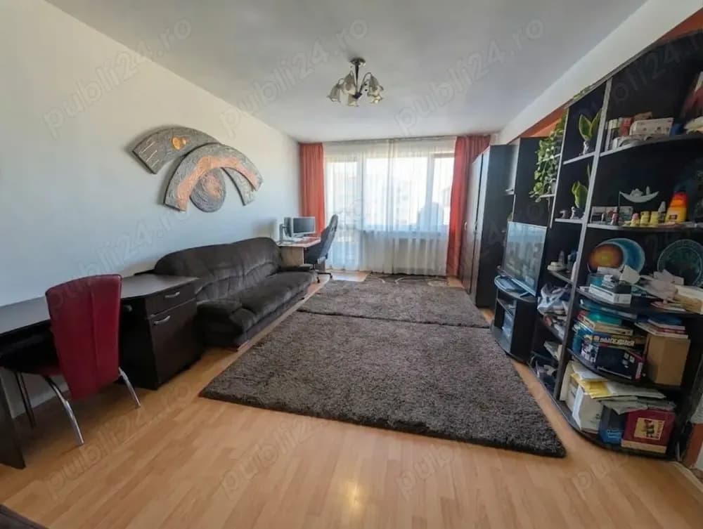 Proprietar, vând apartament 47mp, în Mărăști, str. Henri Barbusse