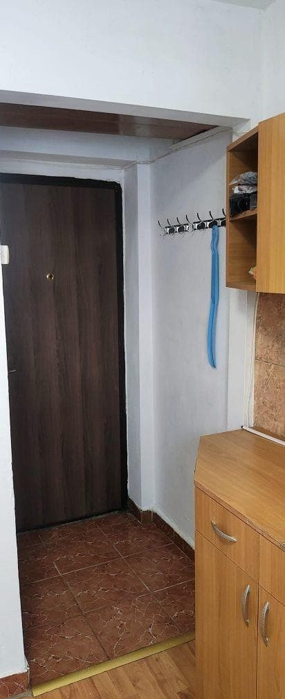 Se vinde garsoniera - imagine 1