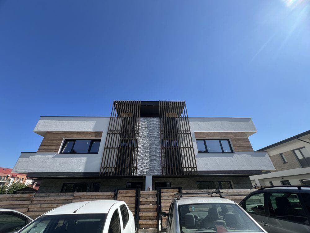 PersoanaFizica Vand Casa Floresti SubCetate Baza Sportiva Parc Poligon - imagine 1