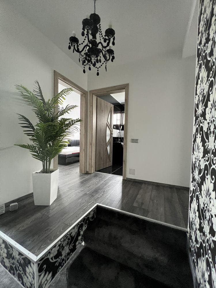 OCAZIE! Casa De Vanzare Complet Utilata/Echipata Vând in Floresti/CLUJ - imagine 1