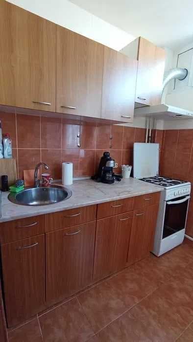 Garsoniera de inchiriat - imagine 1