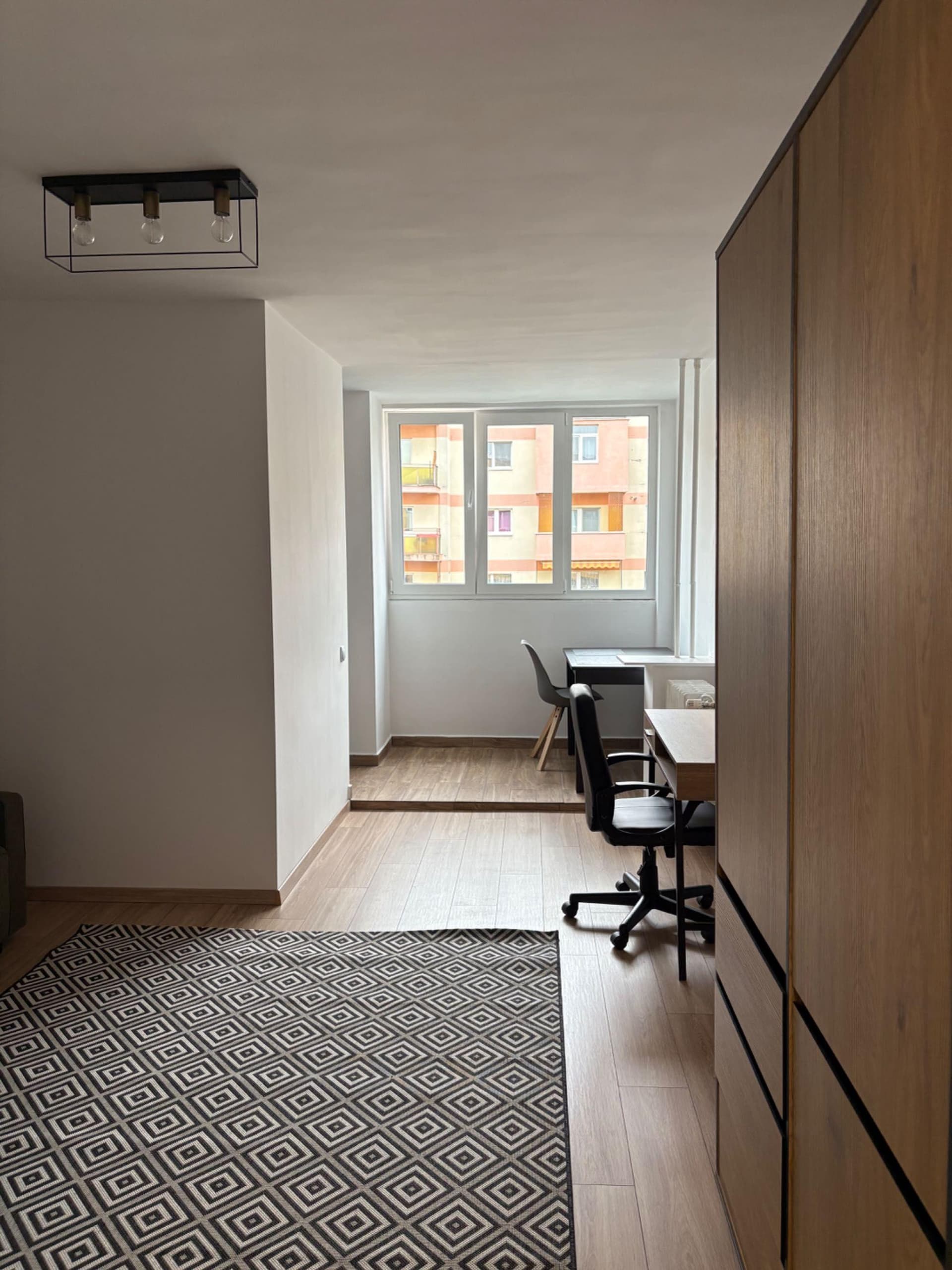 Garsonieră Grigorescu de închiriat. Prima închiriere. - imagine 1