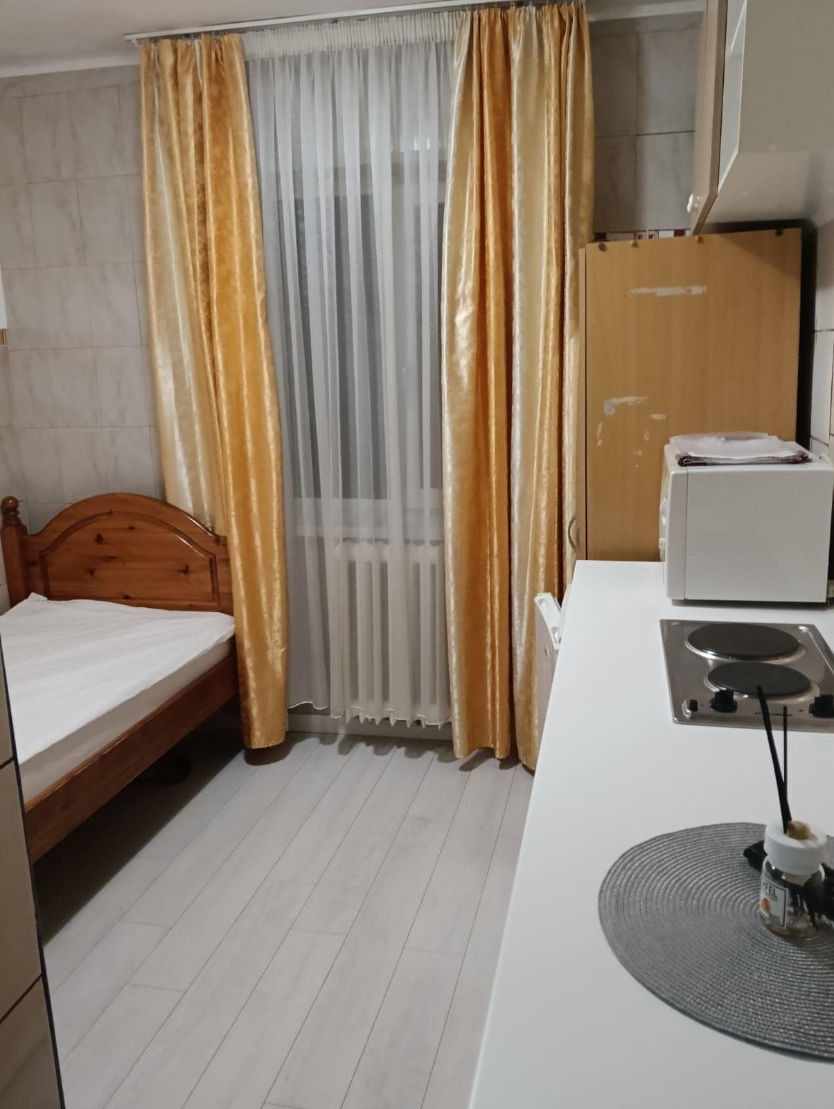 Închiriez garsonieră conf 3,cart.Gheorgheni, zona Lăcrimioarelor - imagine 1