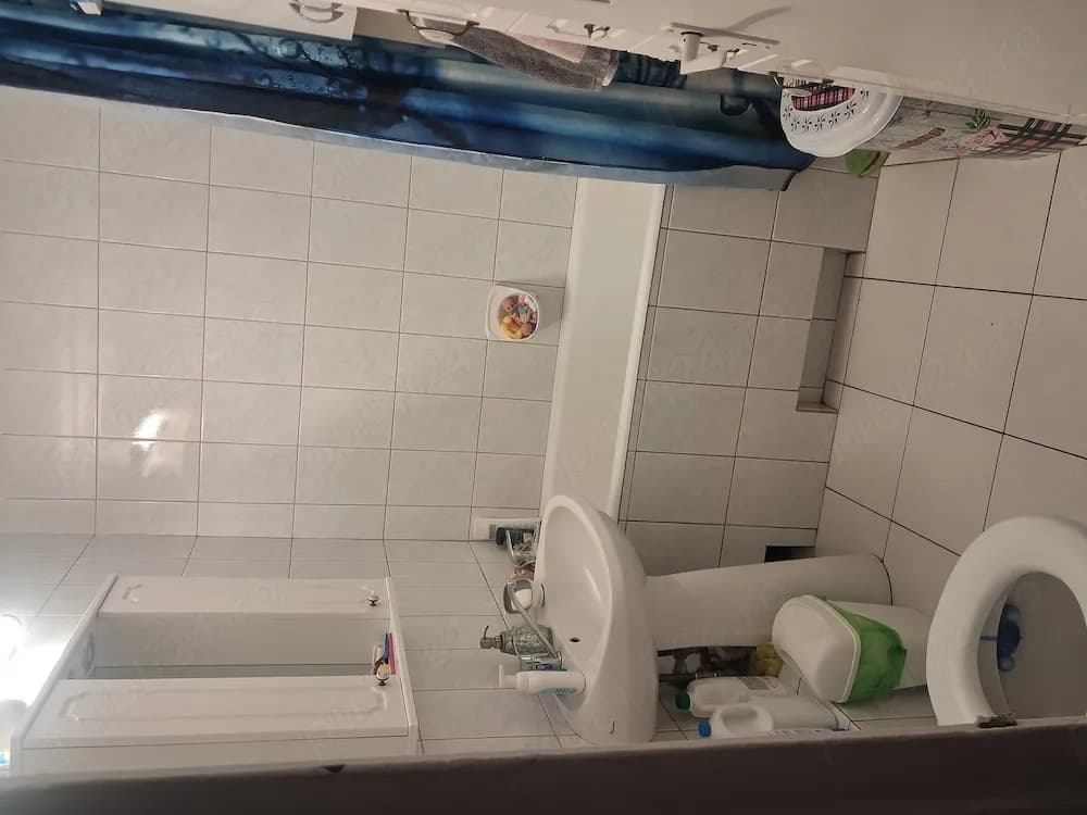 PF vând apartament cu 4 camere in Mărăști