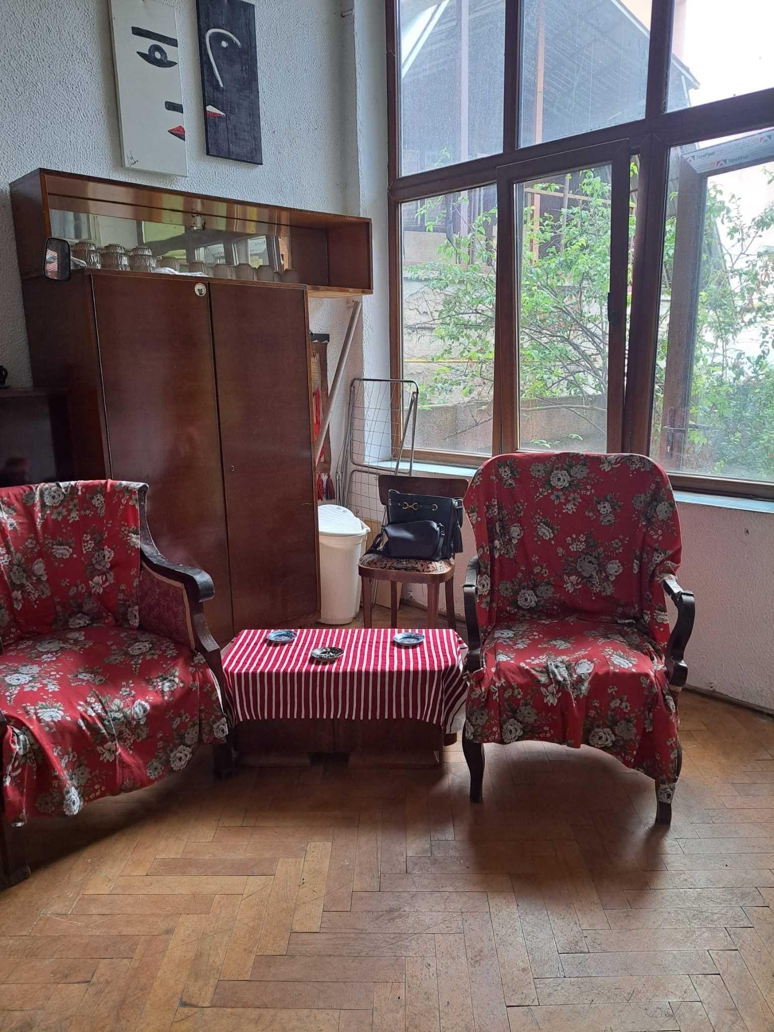 Ap 2 camere de inchiriat centru 400 euro