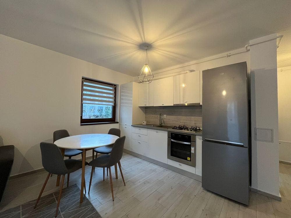 Proprietar, inchiriez apt 60mp - imagine 1