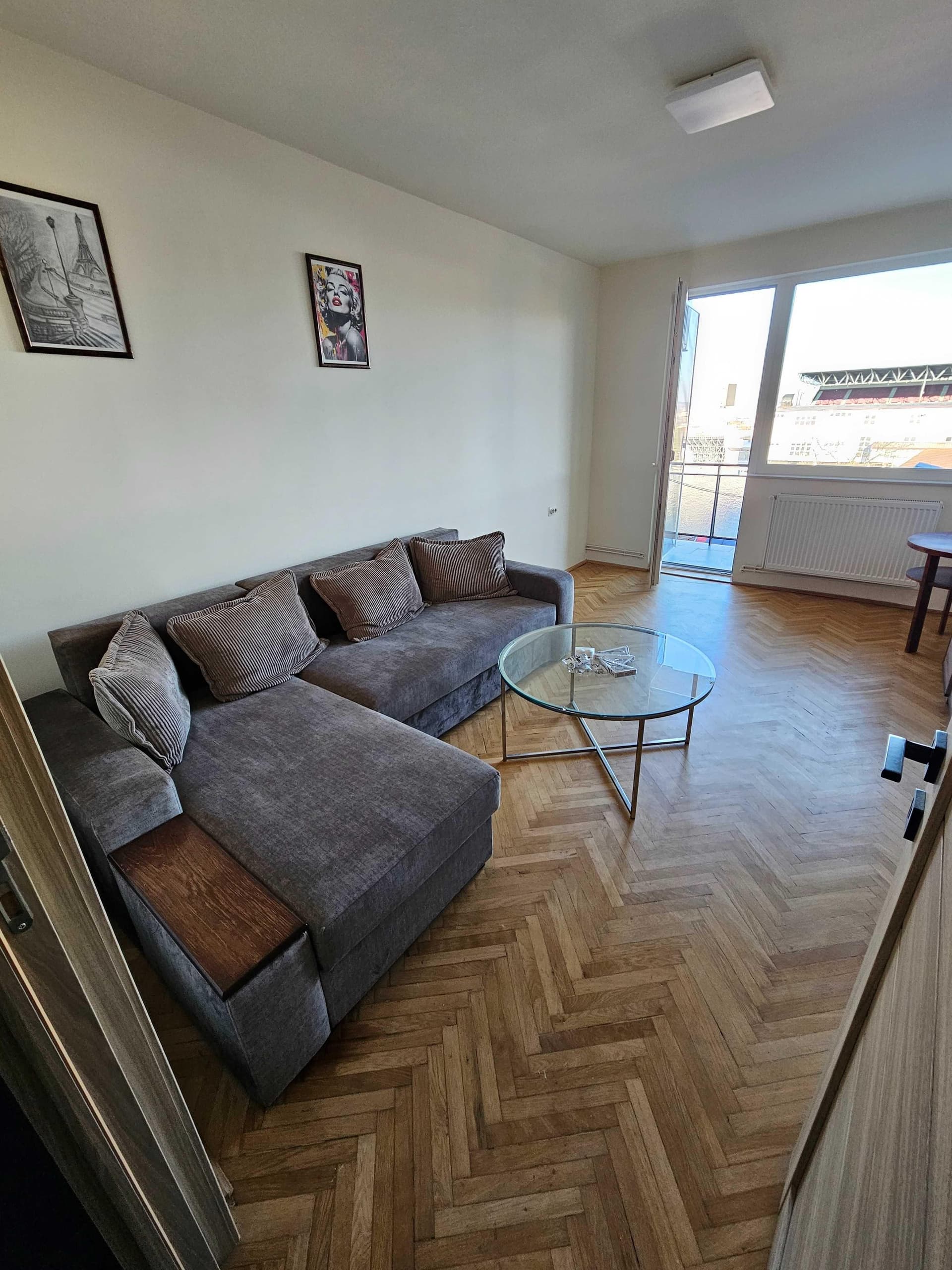 Chirie Cluj Napoca ,3 camere decomandate,Gruia,cu parcare, - imagine 1