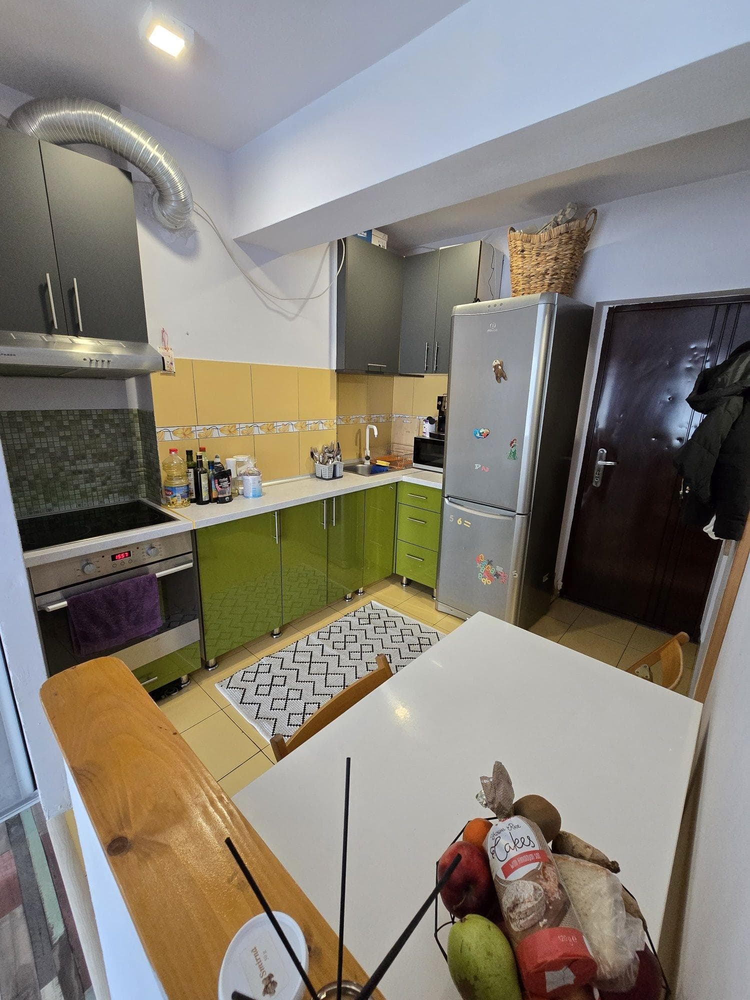 Vând apartament cu o camera - imagine 1