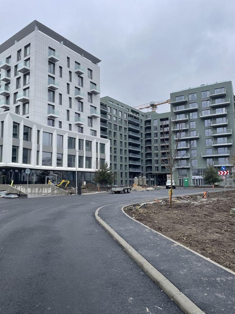 Vand apartament 3 camere finisat - imagine 1