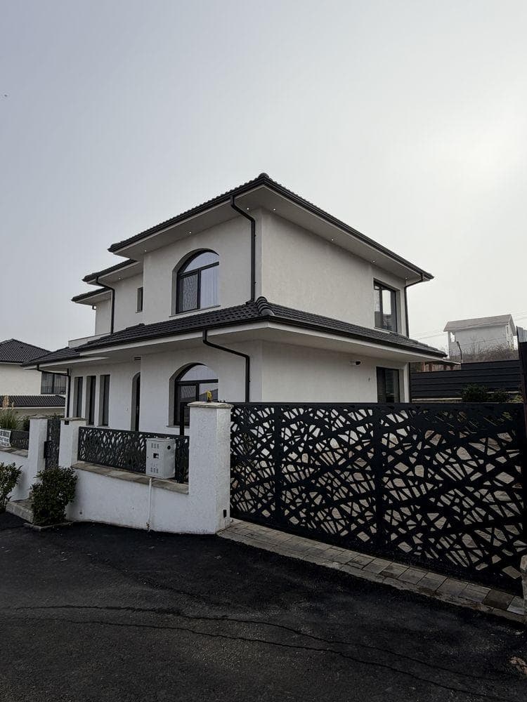 Vand casa noua mobilata in dezmir strada closca - imagine 1