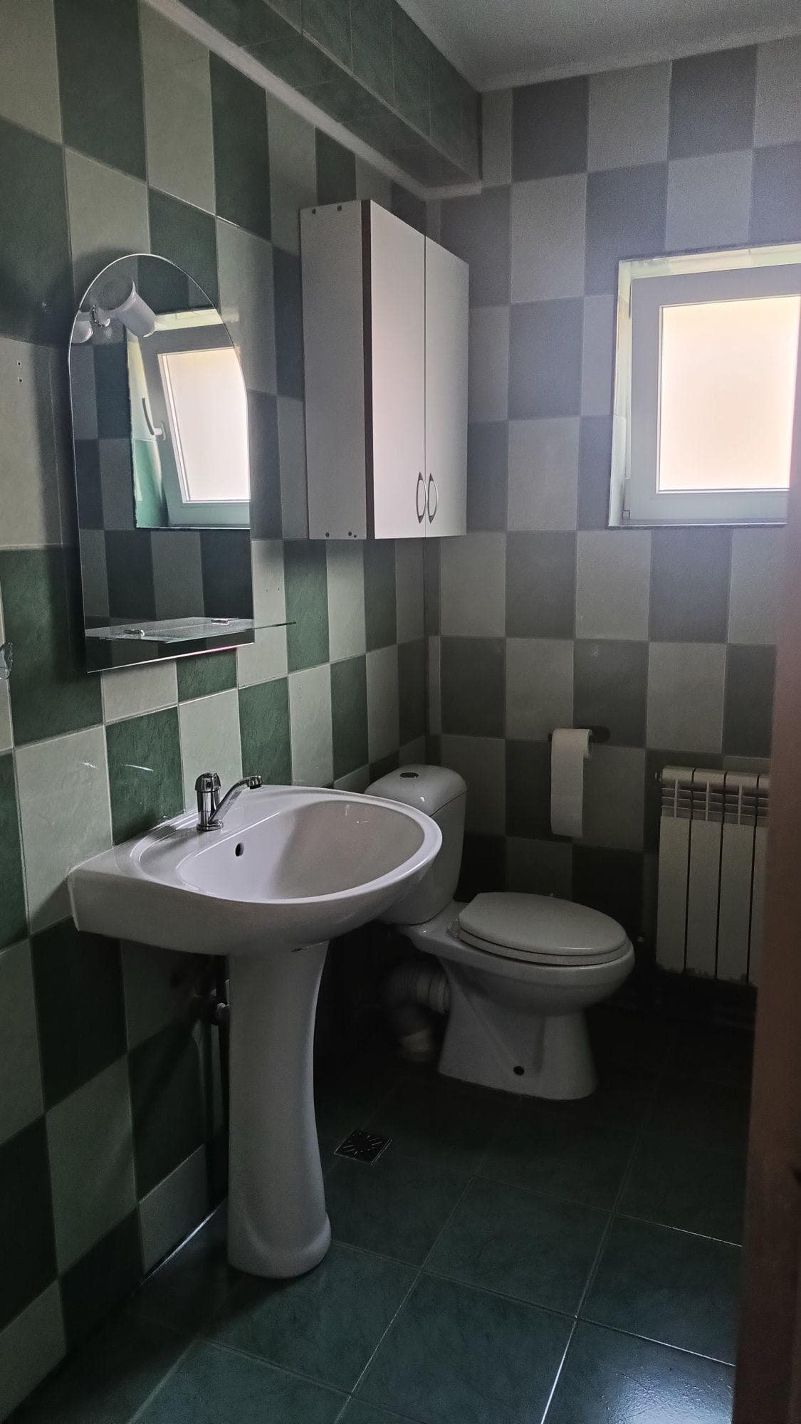 Ap cu 1 camera de inchiriat - imagine 1