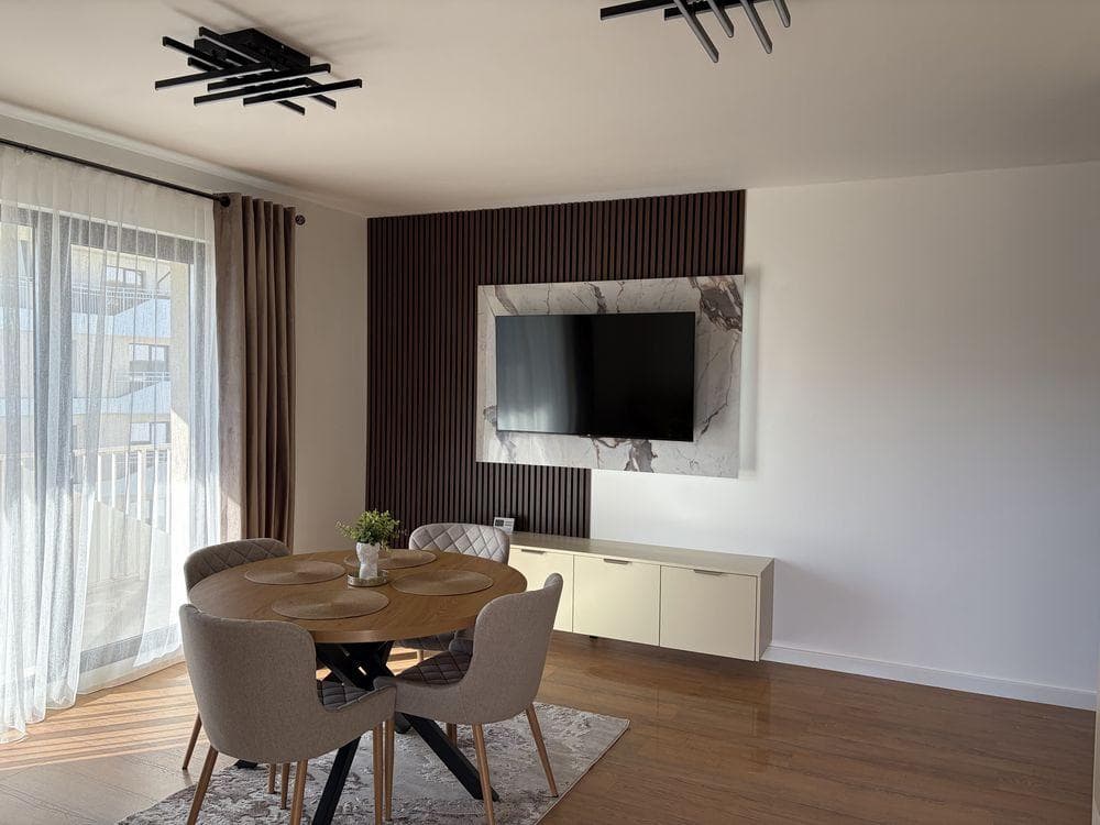Apartament 3 camere premium | Balcon 28 mp | Parcare inclusa Floresti - imagine 1