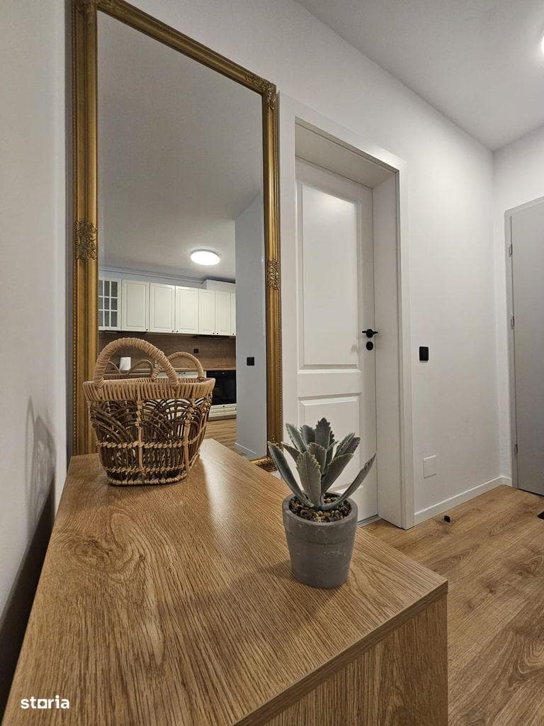 Proprietar inchiriez ap. 2 camere cu garaj subteran - imagine 1