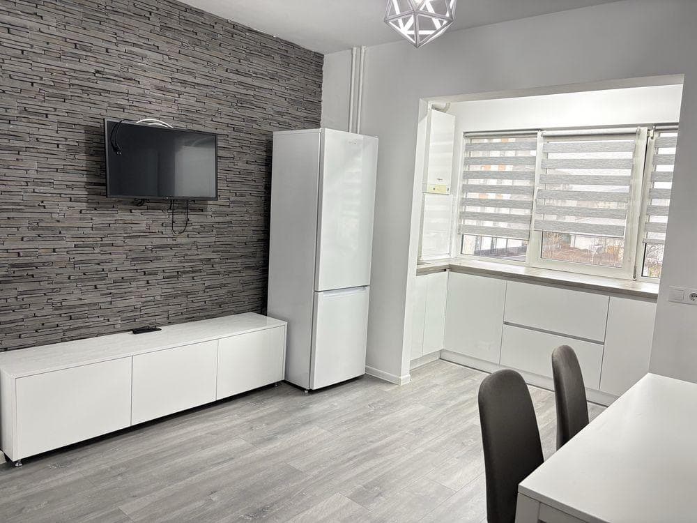 Inchiriez apartament 2 camere Intre Lacuri, Marasti - imagine 1