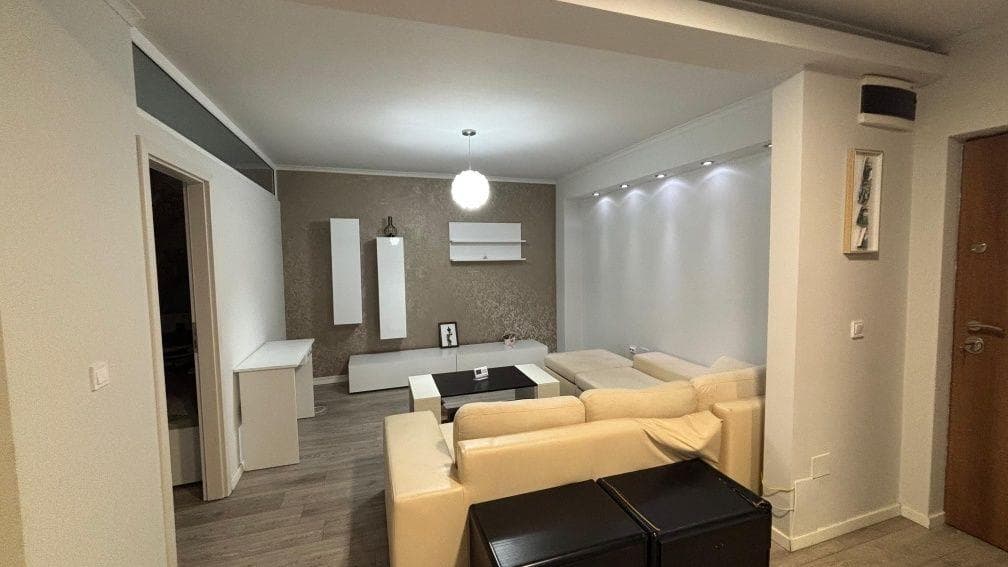 Apartament cu 3 camere, parcare, Parc Lake - imagine 1