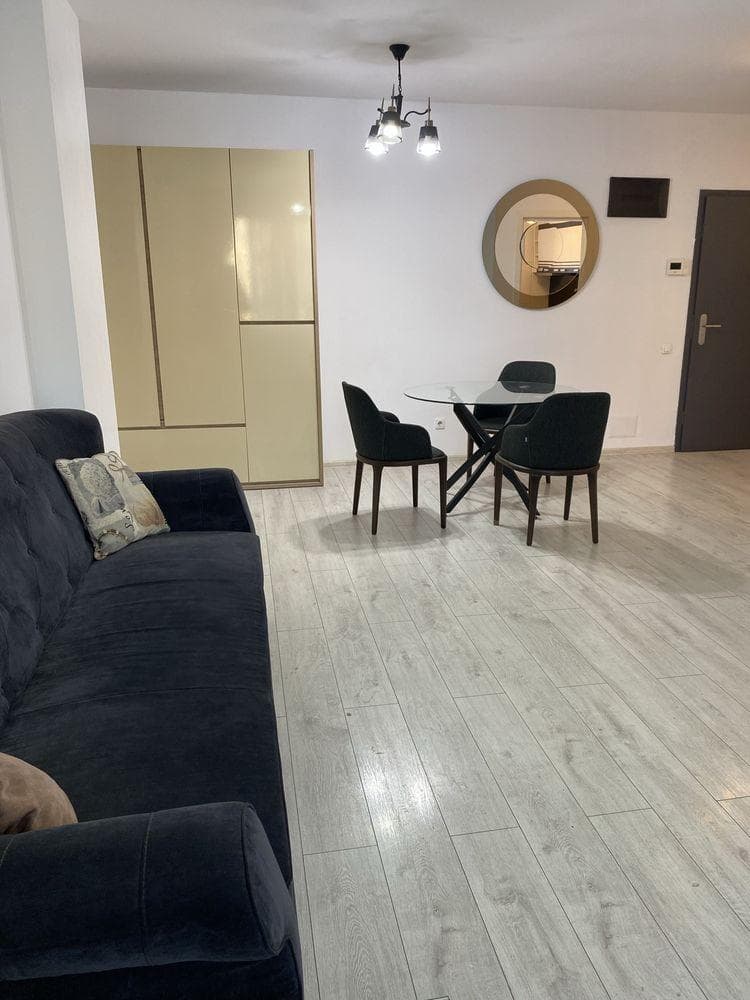 Ap. 3 camere decomandat Avella - imagine 1