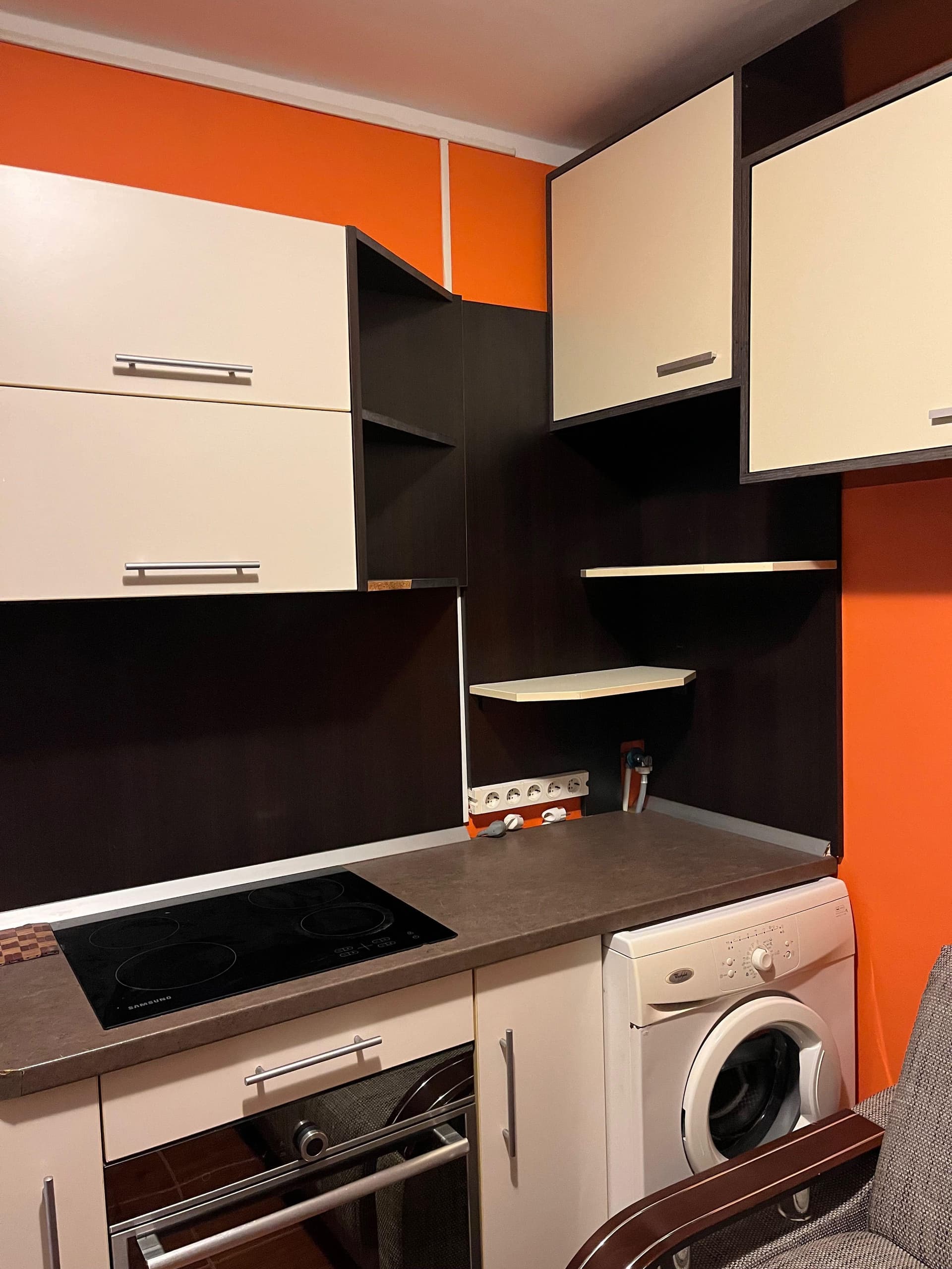 Închiriez garsonieră - imagine 1