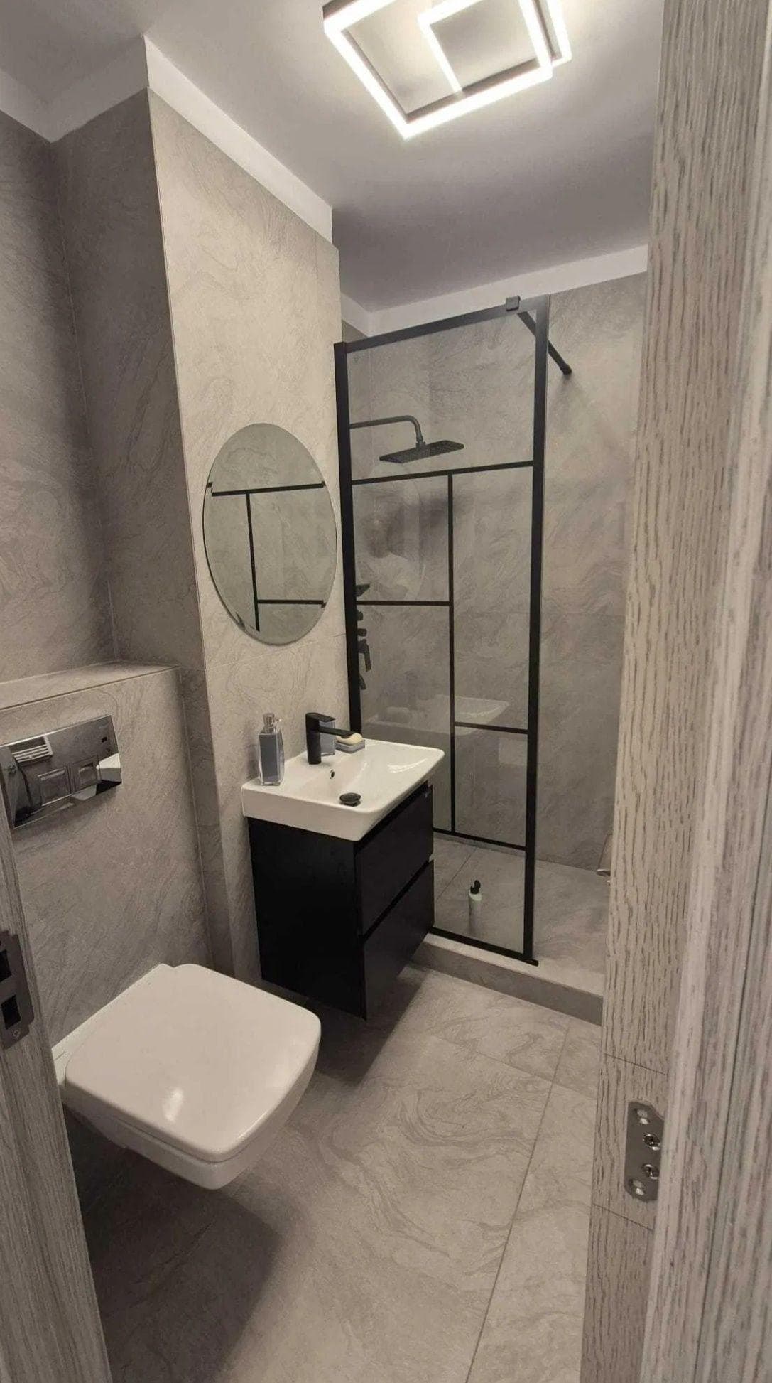 Dau spre închiriere pentru UNTOLD ! - imagine 1