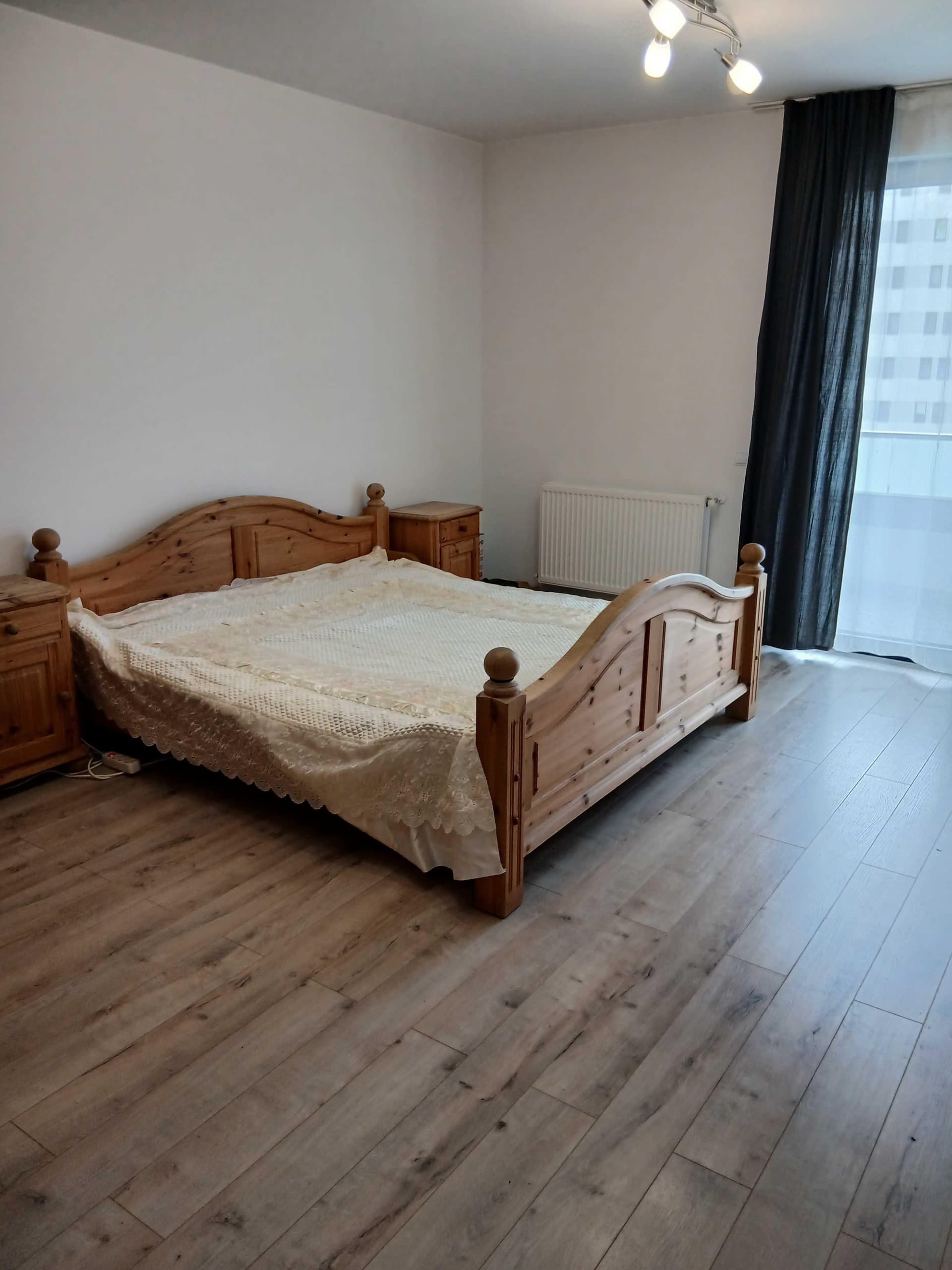 Apartament cu 1 camera, zona Intre Lacuri - imagine 1