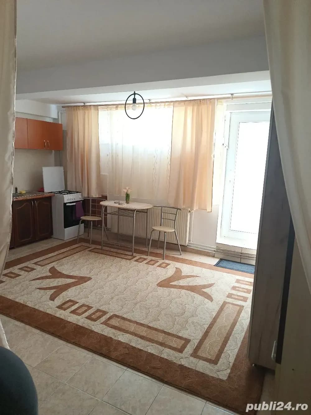 vând apartament 1 cameră - imagine 1