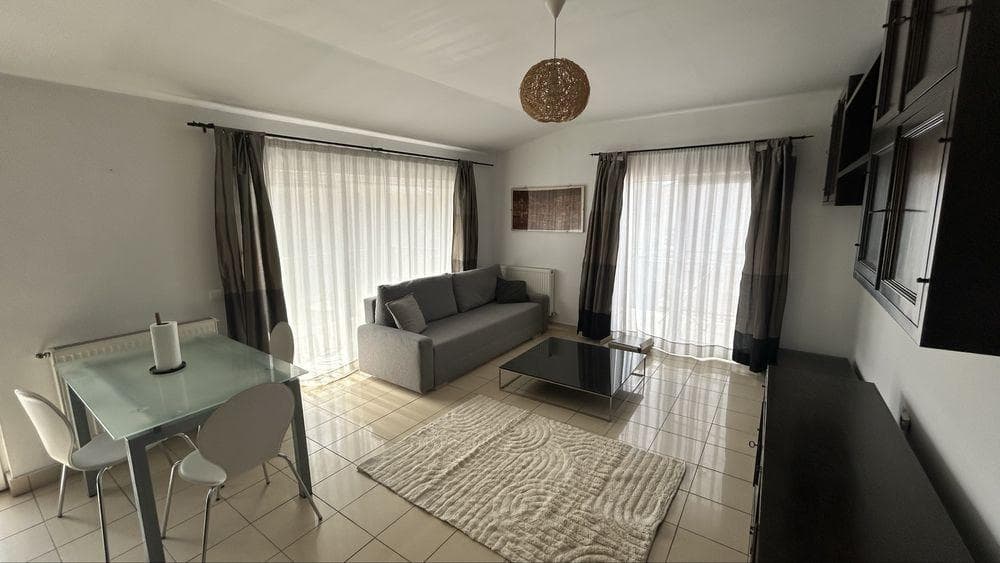 Chirie ap. 2 camere cochet si luminos,3 balcoane,parcare - imagine 1