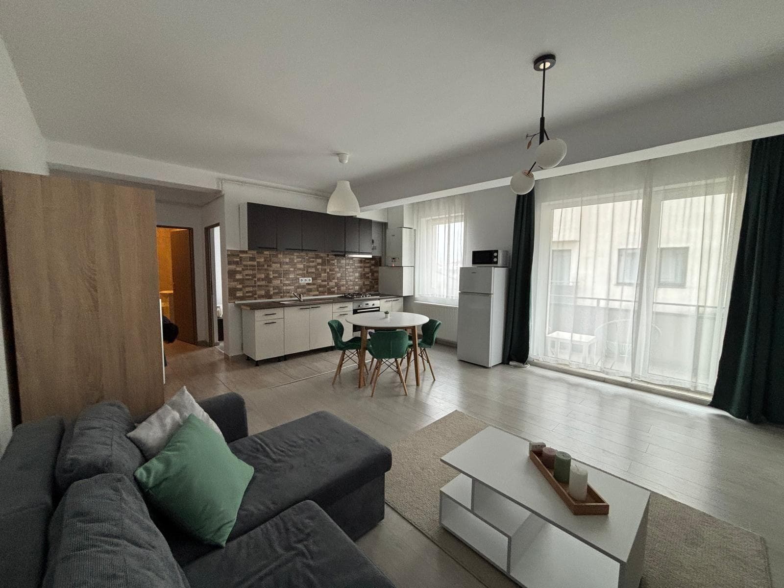 Închiriez apartament cu 2 camere Floresti, Șesul de Sus - imagine 1
